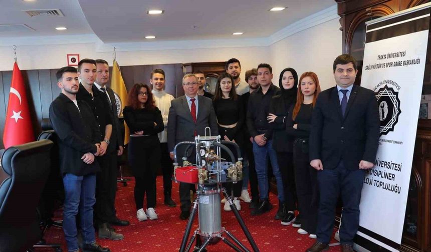 Edirne’de roket tasarlayan üniversiteliler finalde yarışacak