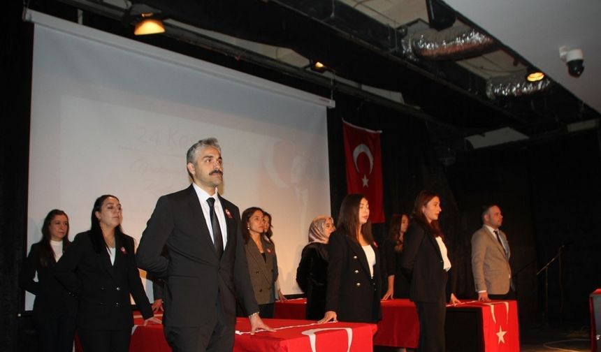 Malazgirt’te 24 Kasım Öğretmenler Günü kutlandı
