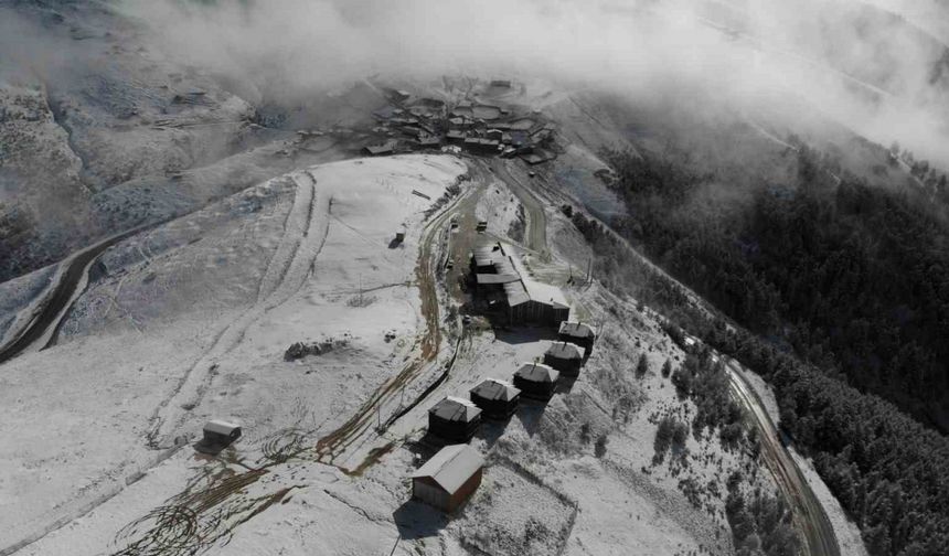 Zigana Kayak Tesislerine sezonun ilk karı yağdı, eşsiz görüntüler ortaya çıktı
