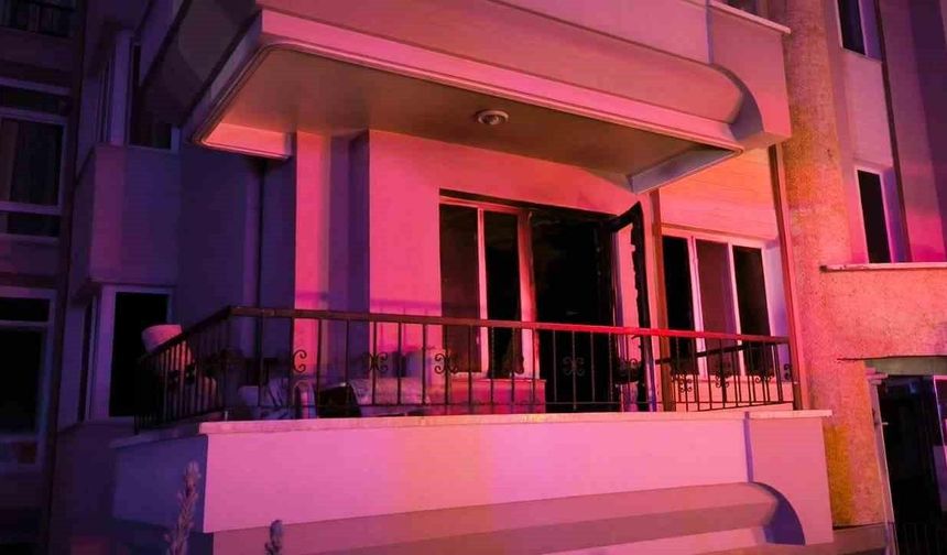 10 kişinin etkilendiği yangında alkollü ev sahibi canını son anda kurtardı