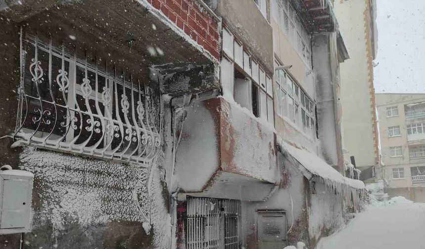 Ardahan’da son 55 yılın en yoğun kar yağışı