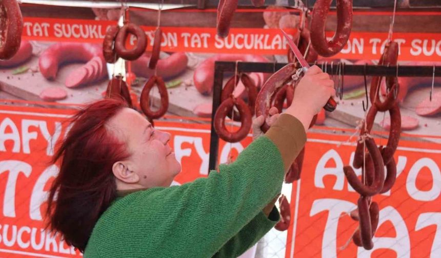 Türkiye’nin farklı illerinden gelen ürünler ’üreticiden tüketiciye’ sloganıyla tanıtılıyor