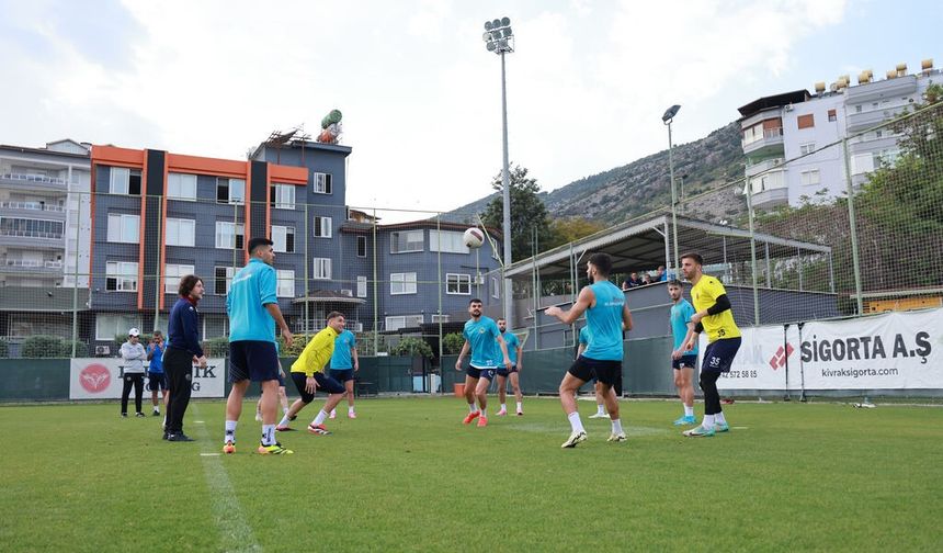 Alanyaspor, Galatasaray maçı hazırlıklarını tamamladı