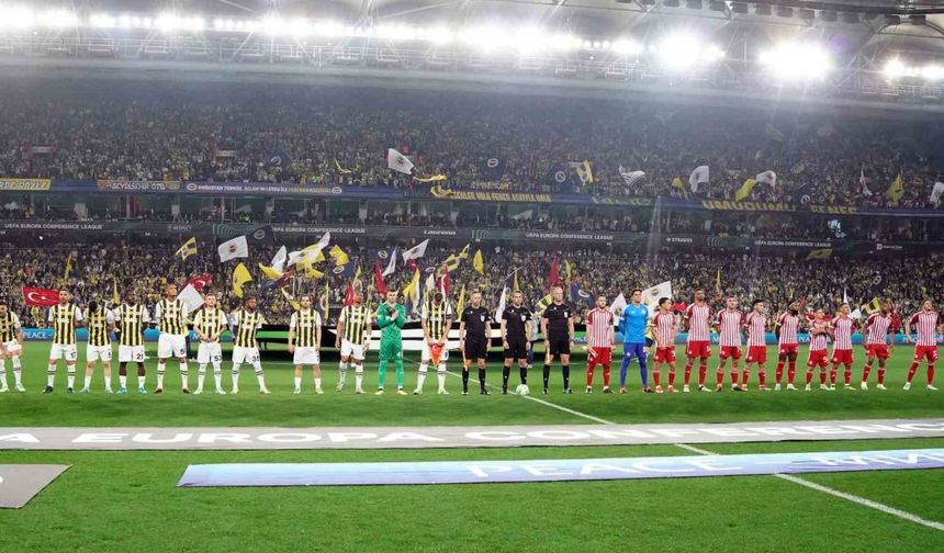 Fenerbahçe: 1 - Olympiakos: 0 (Maç devam ediyor)