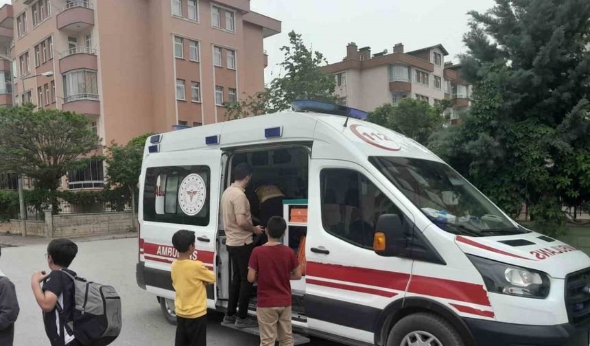 Konya’da ortaokul öğrencisi başına gelen taşla yaralandı