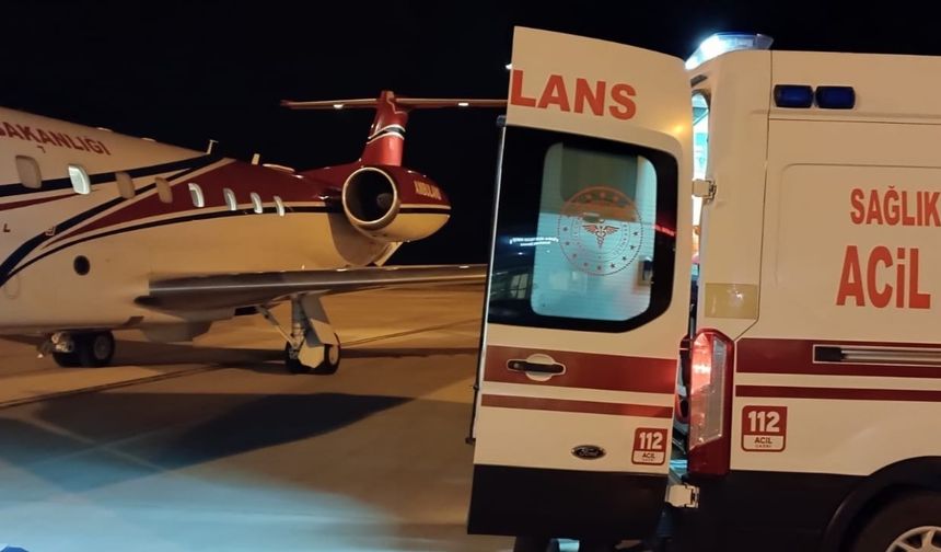 Van’da trafik kazası sonrası tedavi gören hasta için ambulans uçak havalandı