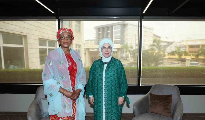 Emine Erdoğan, Nijerya’da temaslarda bulundu