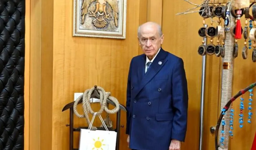 MHP Lideri Bahçeli: "Hiç kimse dokunulamaz, ulaşılamaz, erişilemez ve hesap sorulamaz değildir"