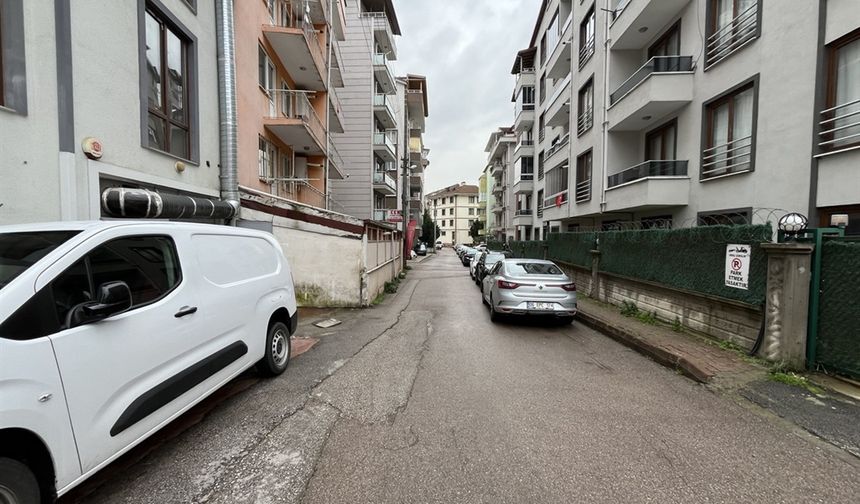 Sokağa Terk Edilen Bebek Polis Tarafından Bulundu