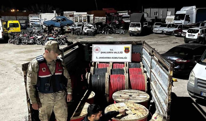6 milyon TL değerindeki elektrik kablosu çalan hırsızlar yakalandı