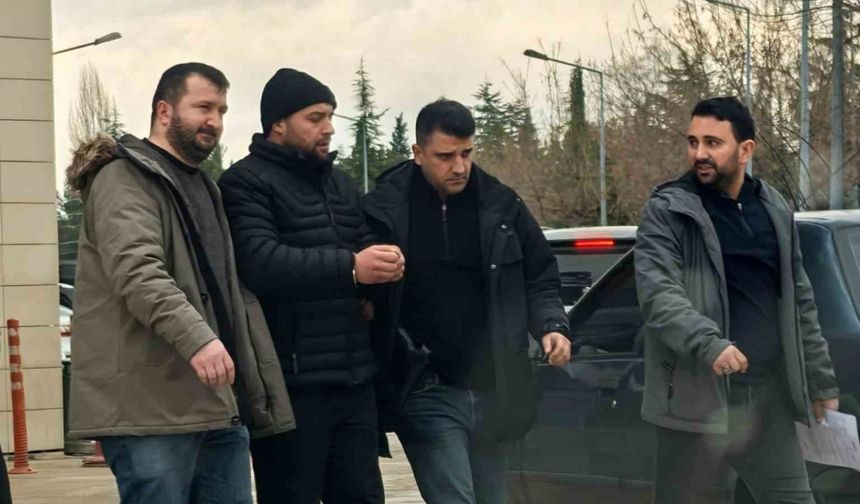 Firari hükümlü pencereden atlayarak kaçmak isterken yakalandı