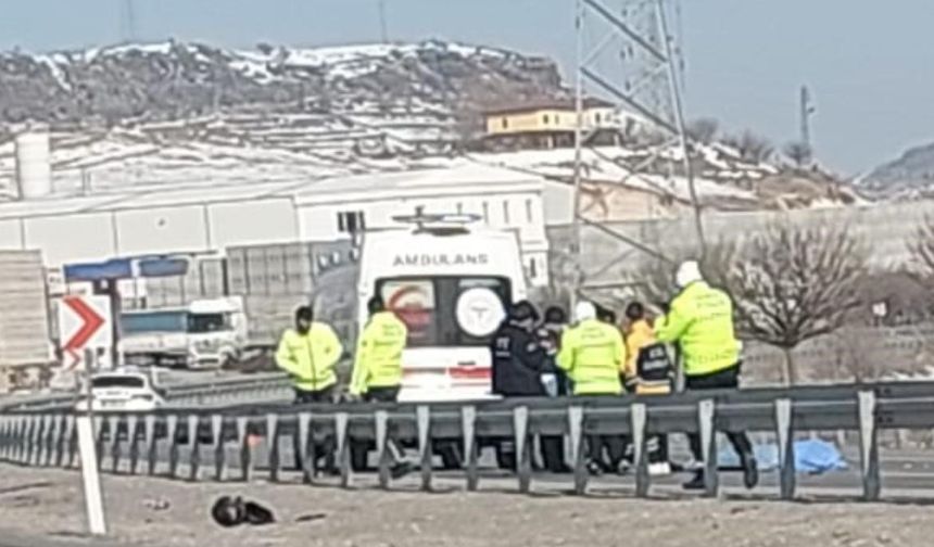 Kontrolden çıkan motosiklet sürücüsü hayatını kaybetti