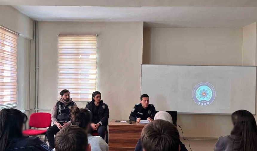 Lise öğrencilerine güvenlik eğitimi