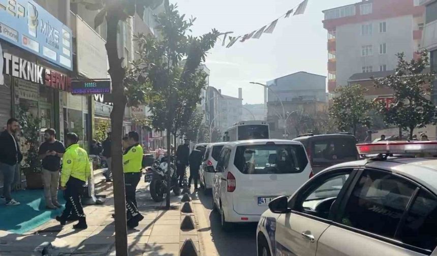 Şakalaşırken arkadaşını tabancayla vurdu: 1 yaralı