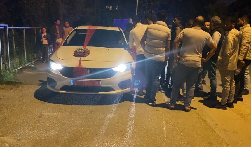 Evlendikleri Gün Evleri Kül Oldu