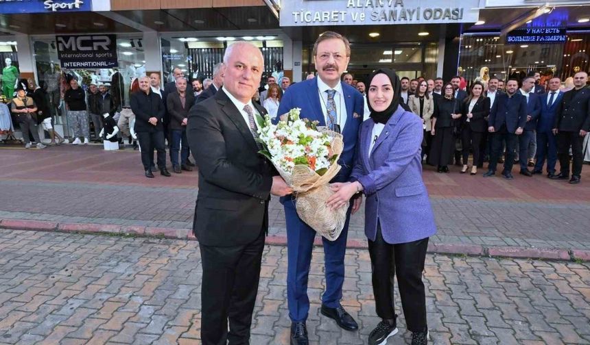 Hisarcıklıoğlu: "367 oda ve borsanın içinde ALTSO yüz akımız’’