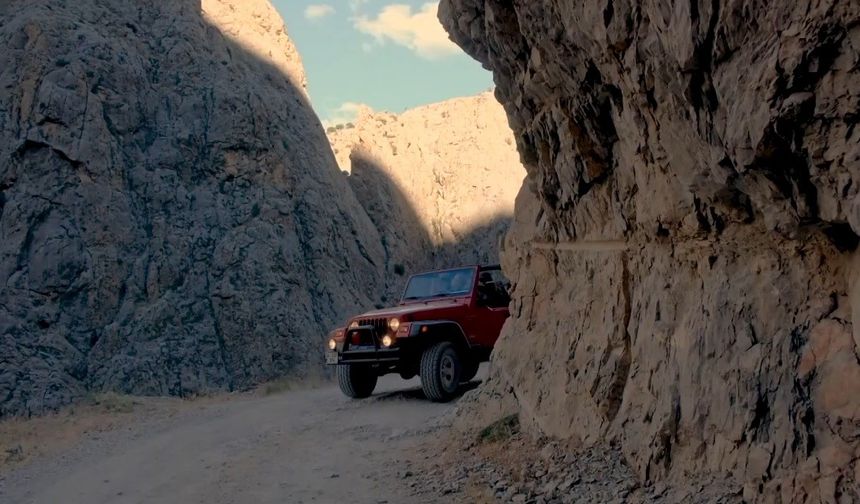 Erzincan’daki Taş Yolu Dünyanın En Tehlikeli Yolları Arasında