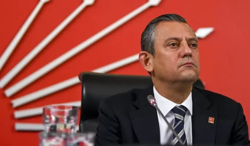 CHP Lideri Özgür Özel’e Saldırı
