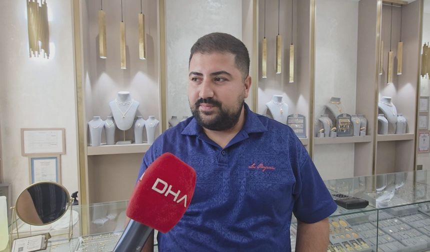 Kuyumcuda kasayı bulamayan hırsızlar birbirine 'Kasa yok' diye bağırdı