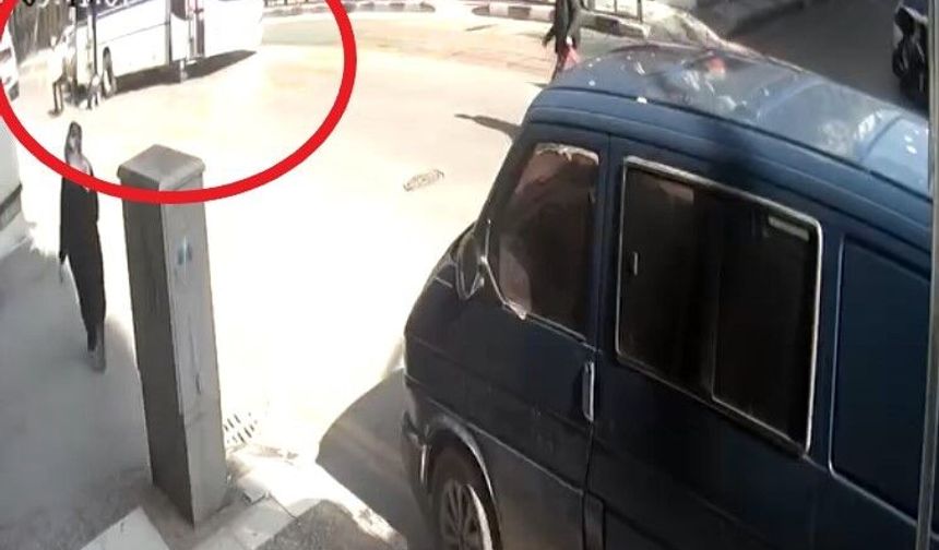 Krikonun Altında Kalan Tamirci Yaralandı! Güvenlik Kamerası Her Anı Kaydetti