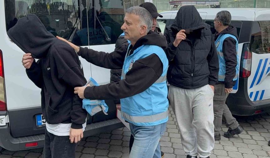 Okullara Saldırı İddialarıyla İlgili Operasyon: 6’sı Çocuk 7 Kişi Adliyeye Sevk Edildi