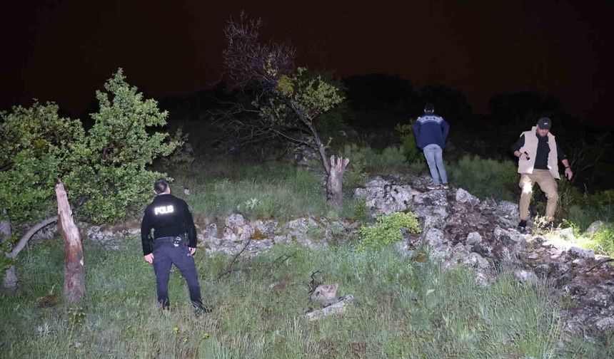 1230 Rakımlı Tepede Mahsur Kalan Kadın Kurtarıldı