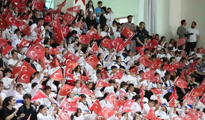 19 Mayıs Erzincan’da Böyle Kutlandı