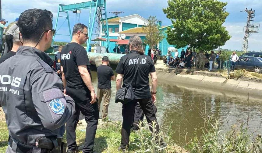 Balık tutmak için gittiği sulama kanalında hayatını kaybetti