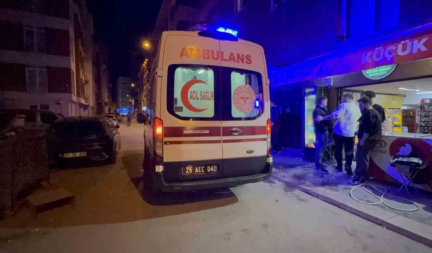 Bıçaklı kavgada 16 yaşındaki çocuk yaralandı