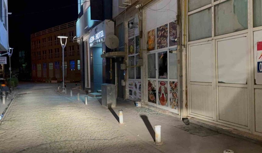 İki grup arasında kavga: 1'i ağır 3 yaralı