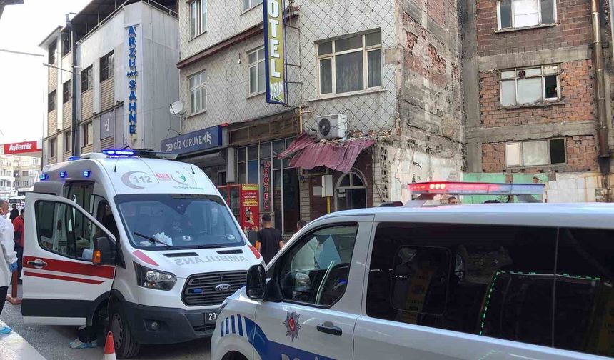 Koku oteli sarınca gerçek ortaya çıktı: 6 gün önce öldüğü belirlendi