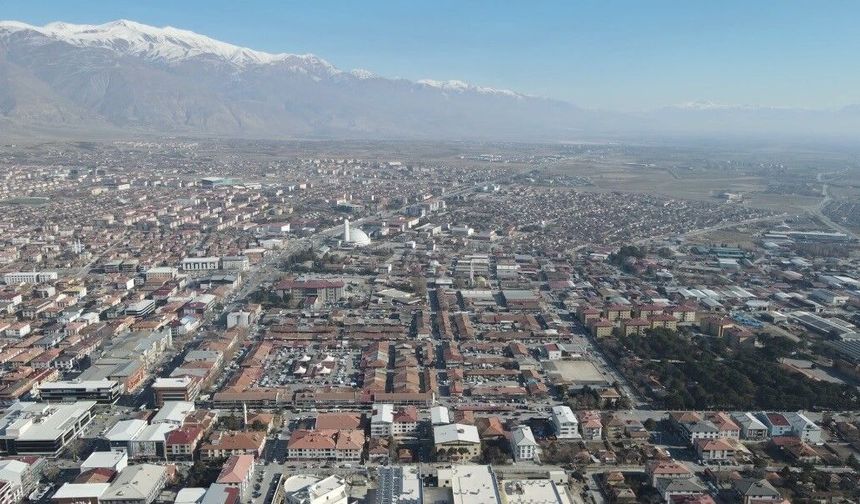 Erzincan'a 1 vali yardımcısı atandı, 5 kaymakamın görev yeri değişti