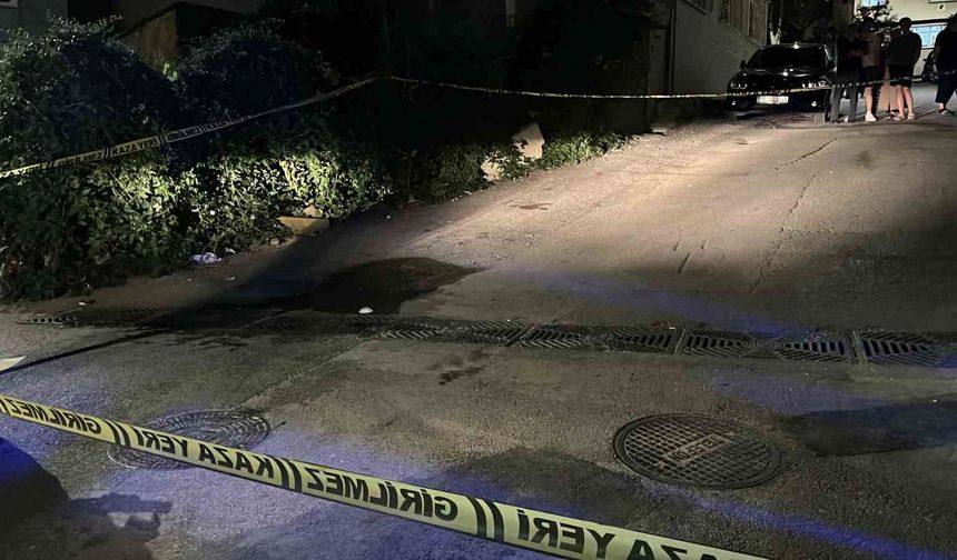 Kahve masasında başlayan tartışma kanlı bitti: 2 yaralı
