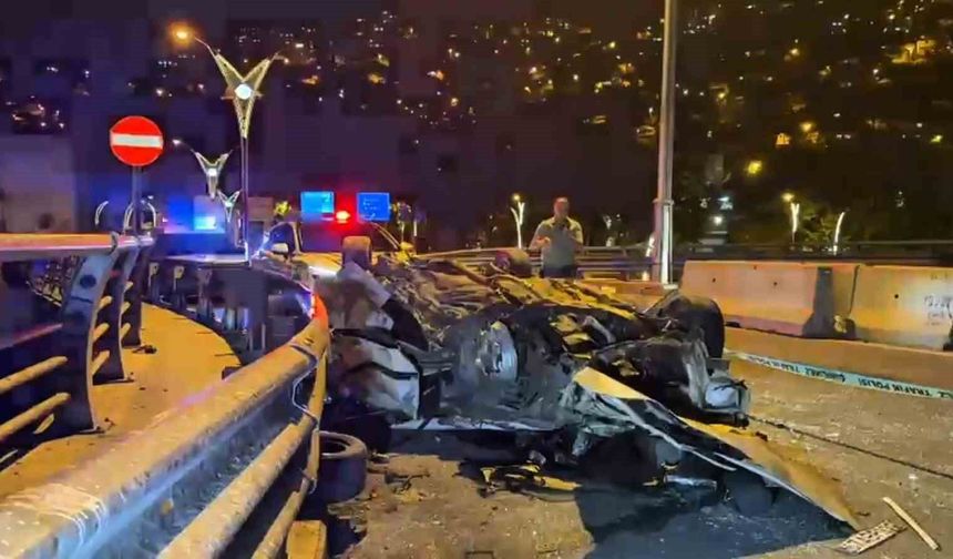 Takla atan araç hurda yığınına döndü