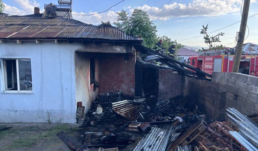 Erzincan'da ev yangını