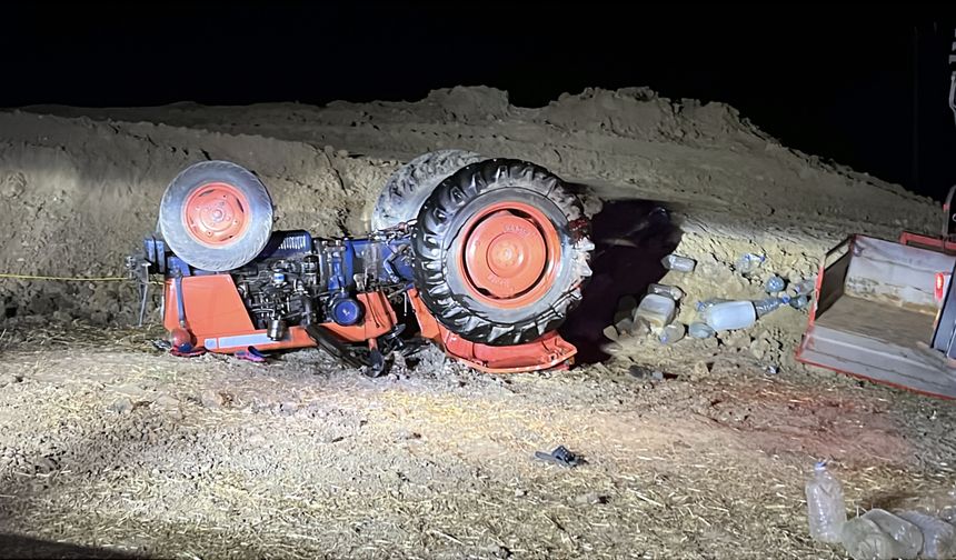 Traktör Kazasında Hayatlarını Kaybeden Çift Yan Yana Toprağa Verildi