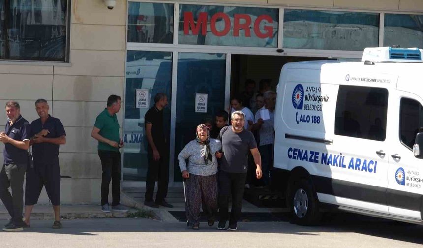 Arkadaşını ziyarete giden genç kazada hayatını kaybetti
