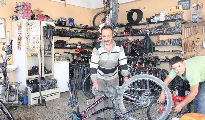 Erzincan’da Bisiklet Tamirciliğinin Son Ustalarından