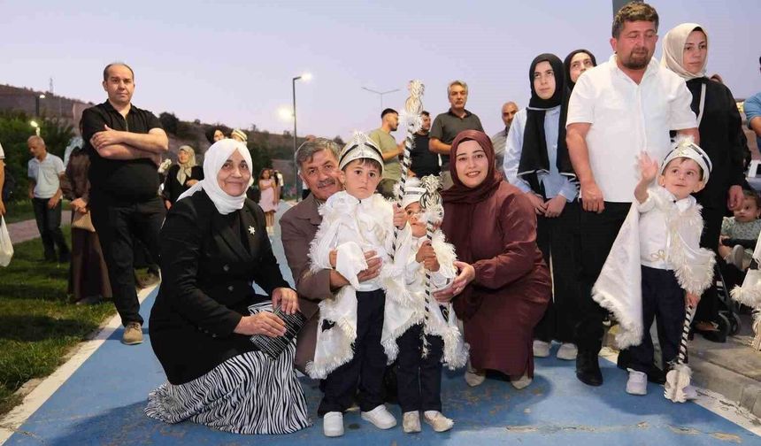 Erzincan'da sünnet şöleni geleneği bu yıl da sürdü
