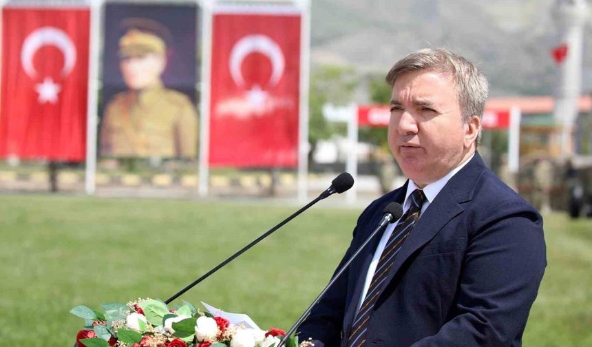 Vali Aydoğdu: 'Bağımsızlık meşalesi sonsuza dek yanacak'