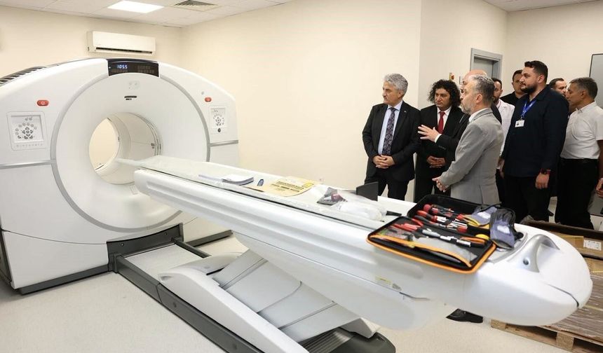 Vali Mehmet Makas PET-CT Yatırımını Yerinde İnceledi