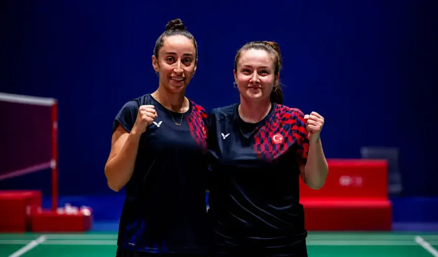 Milli badmintonculardan Hindistan'da çifte galibiyet