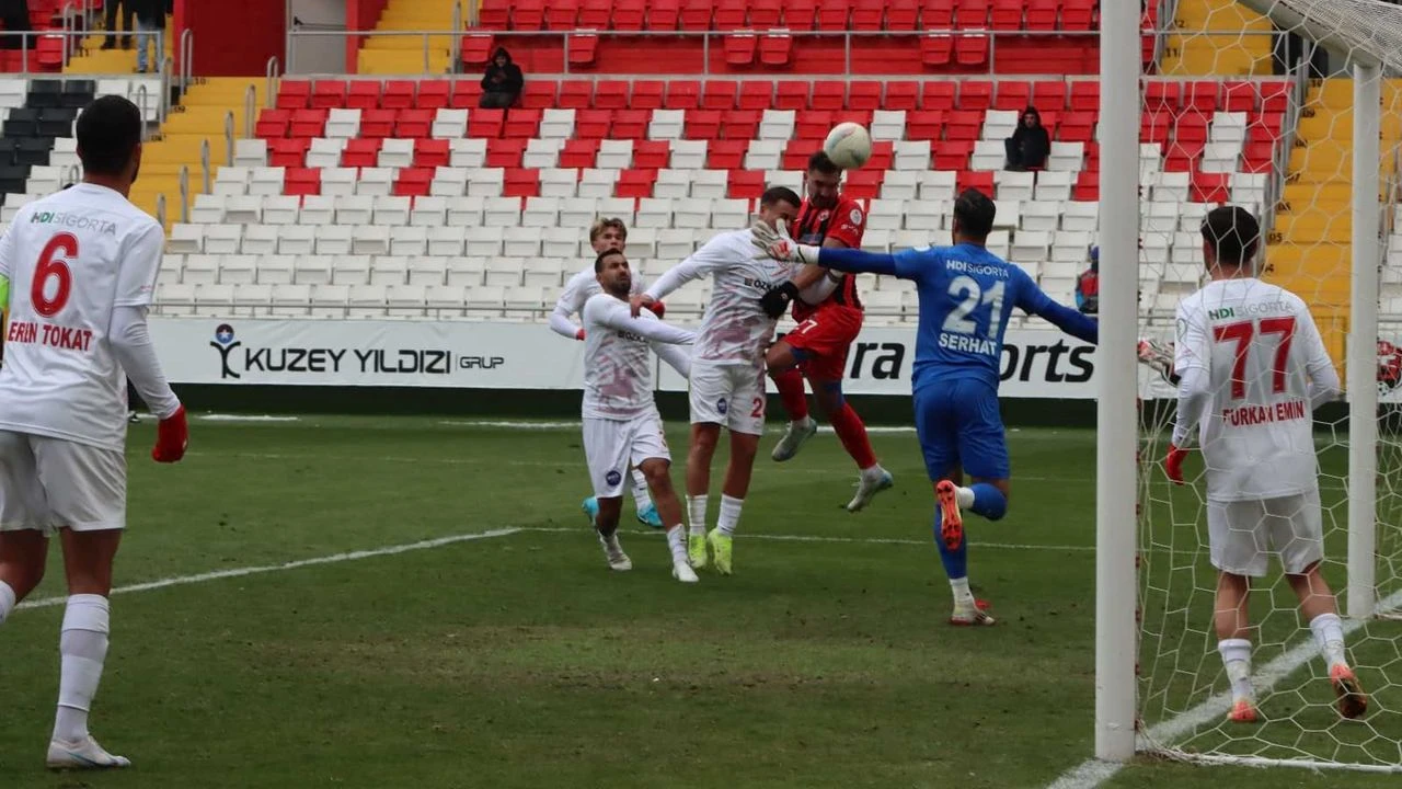 Erzincanspor Sahasında Yıkıldı!2