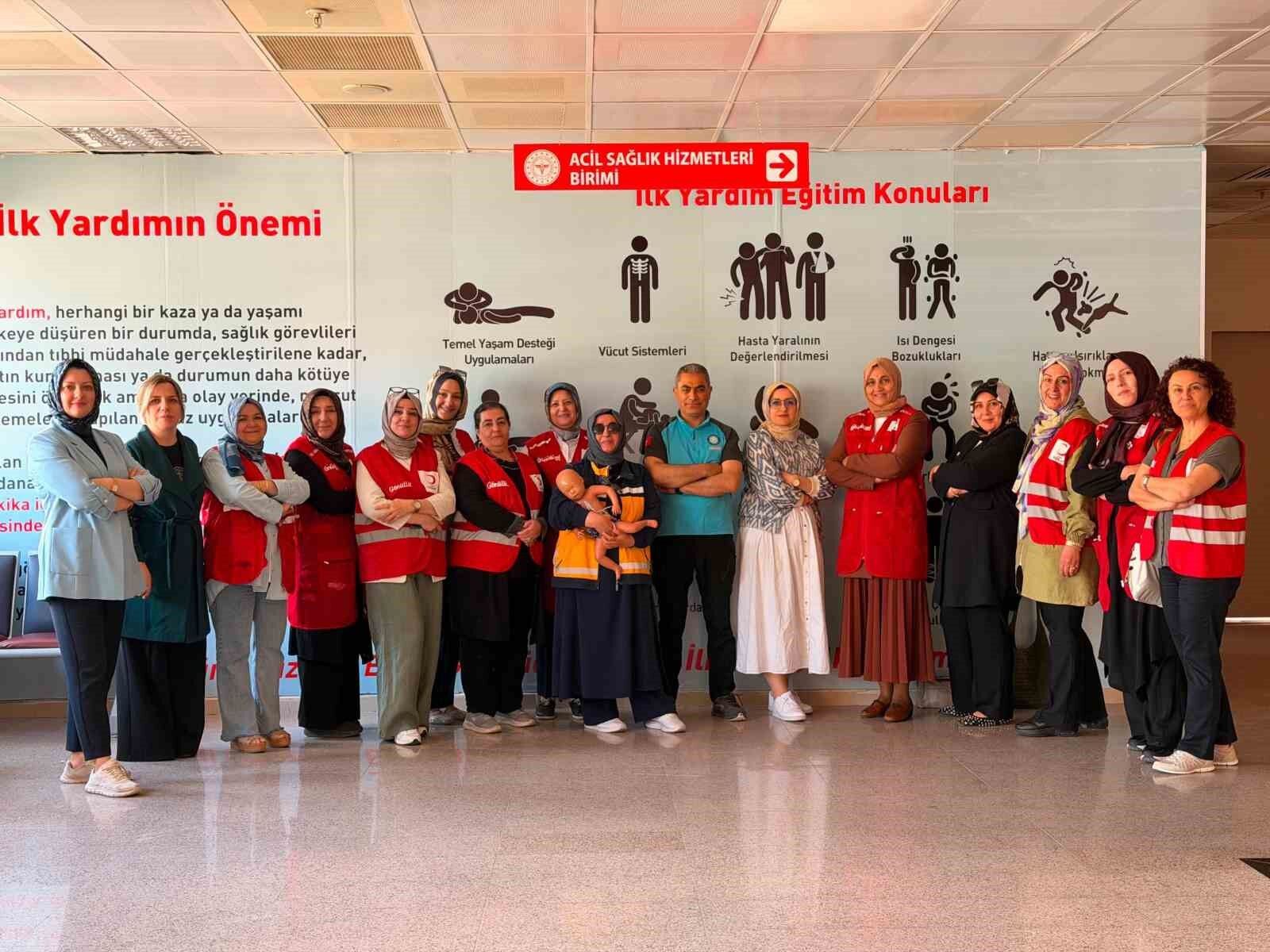 Erzincan’da Temel İlk Yardım Eğitimi Düzenlendi