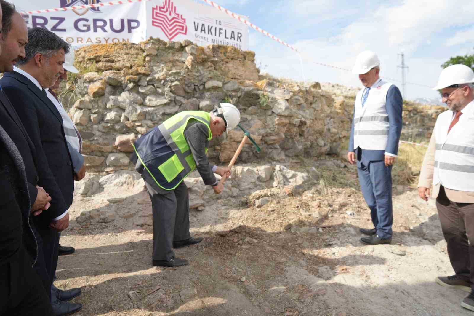 Erzincan'ın 5 bin yıllık tarihi Arkeopark Projesiyle gün yüzüne çıkacak