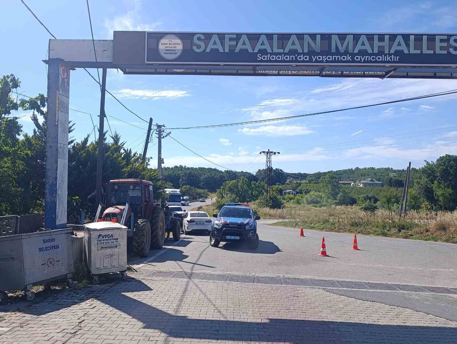Otomobilde başından vurulmuş halde bulunan genç hayatını kaybetti