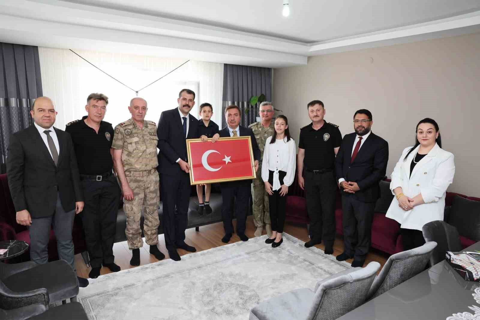 15 Temmuz Gazisi Can Gülsever’e Ziyaret