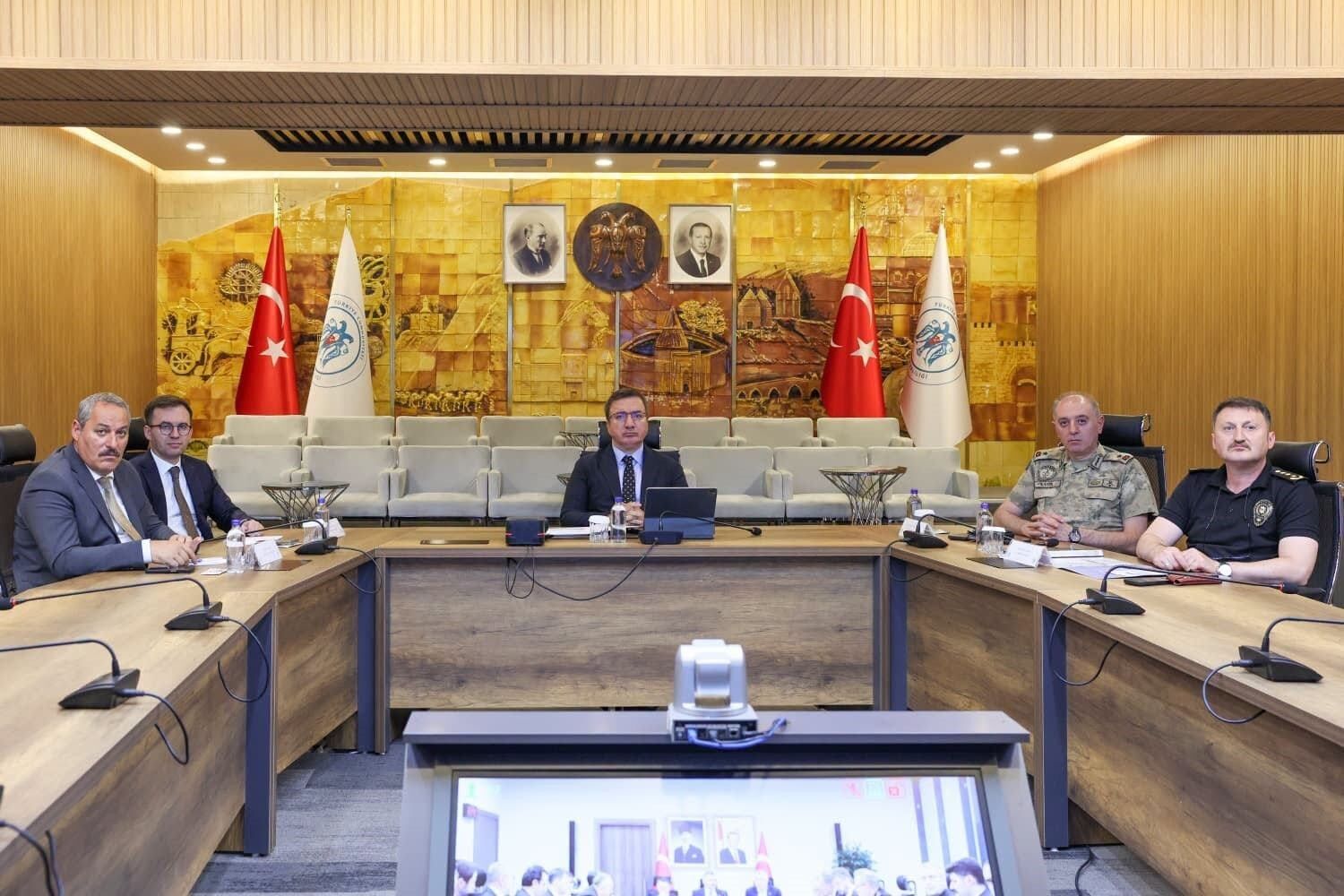 Erzincan'da spor organizasyonları öncesi güvenlik önlemleri ele alındı