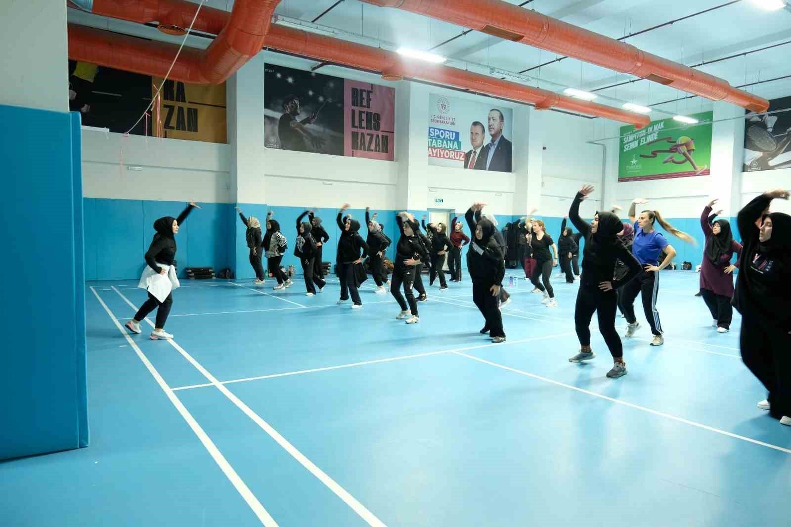 GSB Yaz Spor Okulları'na Demirkent'te bin 516 sporcu katılıyor